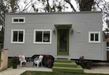 Cette Tiny House a un espace salon / chambre Miranda Tiny House
