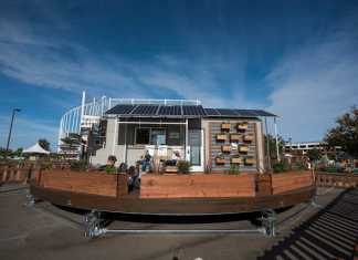 Revolve House Revolve house