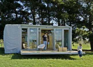 Port-a-Bach Container Port a bach