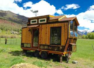 Rustic Modern Tiny House Oregon Nautical mountain house