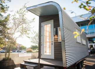 MODERNEhouse MODESTEhouse