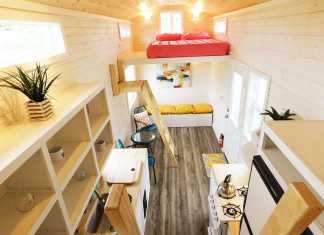Artist’s Tiny House Artist's Tiny House