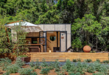 Une tiny house pour faire une pause hors réseaux CABN tiny house