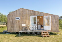 Une tiny house écologique et autonome Bardage bois tiny house écologique et autonome