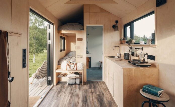 mini maison minimaliste bois