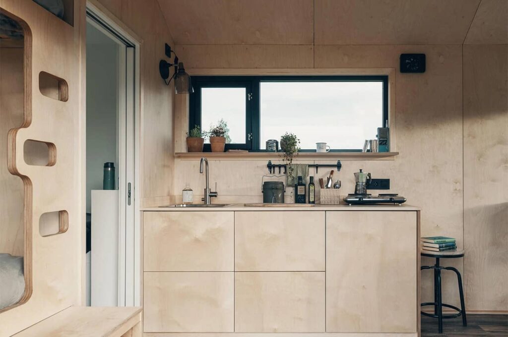 mini maison minimaliste cuisine
