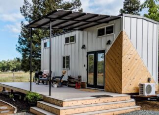 Ce Couple de Voyageur Conçoit et Construit une Tiny House de 22 m2 ! Ce Couple de Voyageur Conçoit et Construit une Tiny House